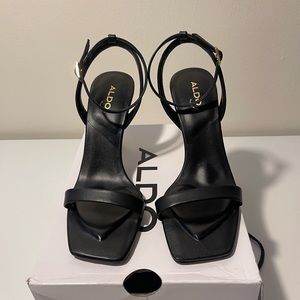 Aldo High Heeled Strap Sandals Heart-shaped in Black 7.5